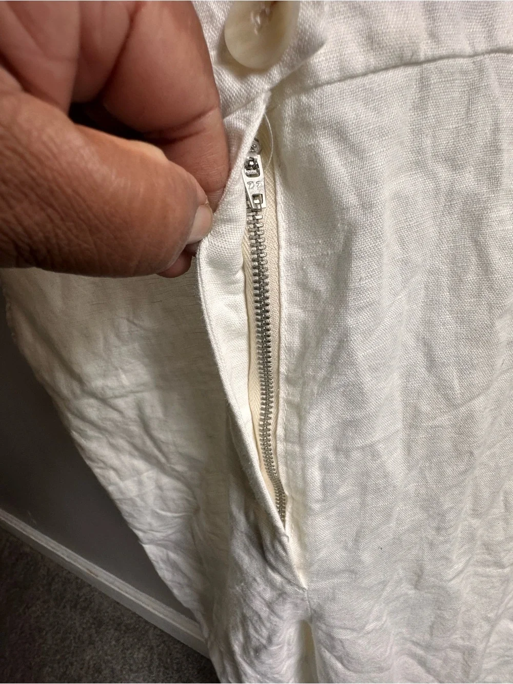 Zara White Linen Button-Front Jumpsuit Exactly as pictured ❤️